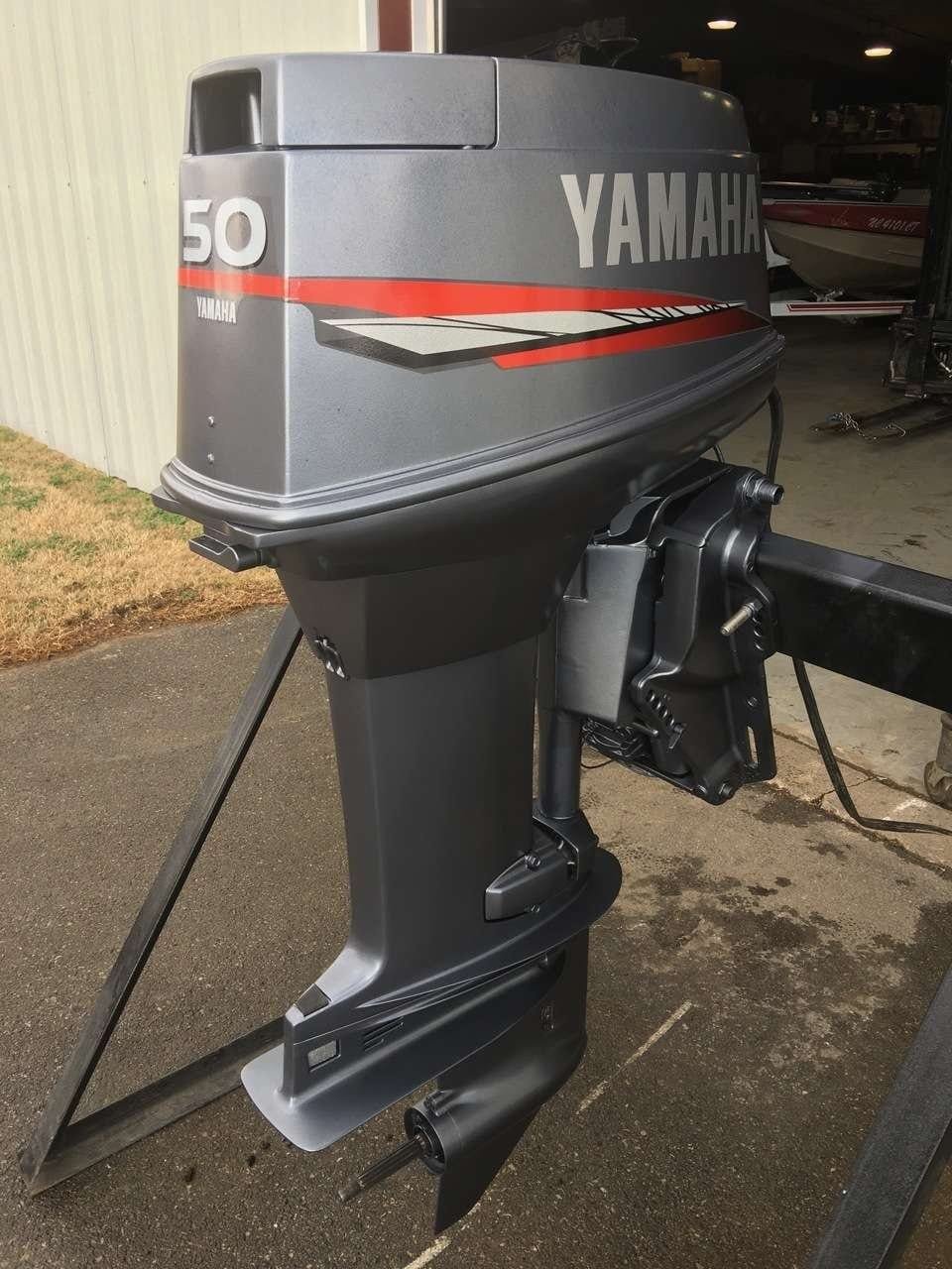 2008 Yamaha 50 HP 3-Cyl Carbureted 2-Stroke 20" (L) Outboard Motor 1 2008 Yamaha 50 HP 3-Cyl Carbureted 2-Stroke 20" (L) Outboard Motor