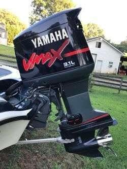 2003 Yamaha 250 HP VMax 3.1L V6 OX66 EFI 2 Stroke 20" Outboard Motor. 1 2003 Yamaha 250 HP VMax 3.1L V6 OX66 EFI 2 Stroke 20" Outboard Motor.
