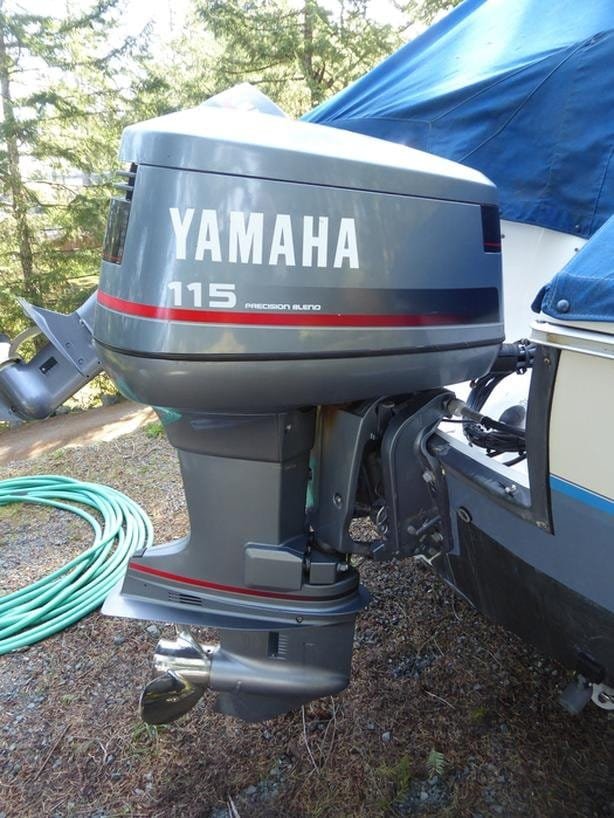 1991 Yamaha 115 HP V4 Carbureted 2 Stroke 20" Outboard Motor. 1 1991 Yamaha 115 HP V4 Carbureted 2 Stroke 20" Outboard Motor.