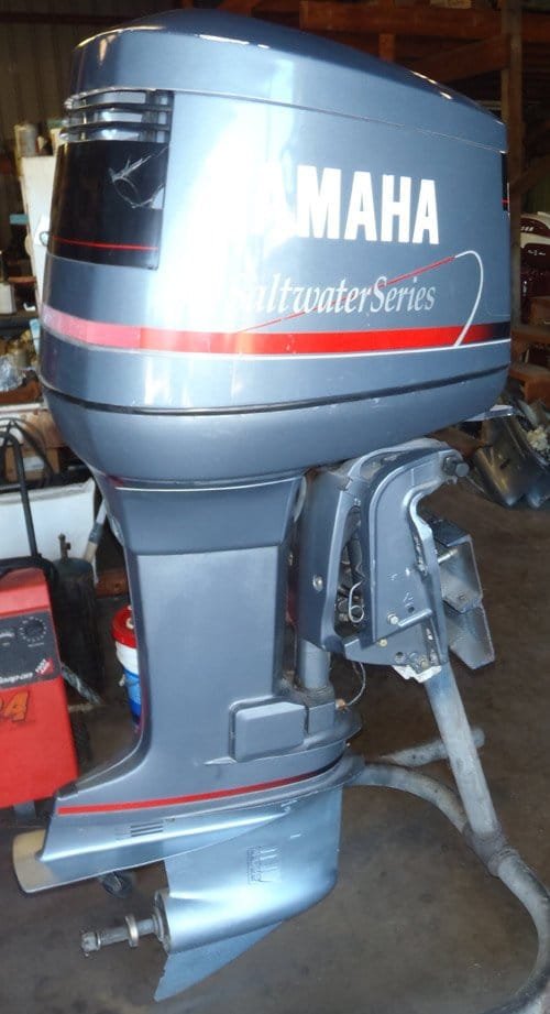 1989 Yamaha 150 HP V6 Carbureted 2-Stroke 25" (X) Outboard Motor 3 1989 Yamaha 150 HP V6 Carbureted 2-Stroke 25" (X) Outboard Motor - Image 3