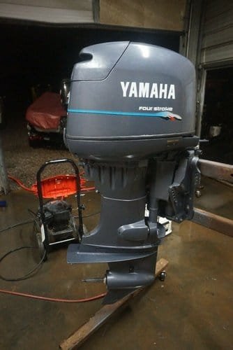 2001 Yamaha 50 HP 4 Cylinder Carbureted 4 Stroke High Thrust (Bigfoot) 20" Outboard Motor 1 2001 Yamaha 50 HP 4 Cylinder Carbureted 4 Stroke High Thrust (Bigfoot) 20" Outboard Motor